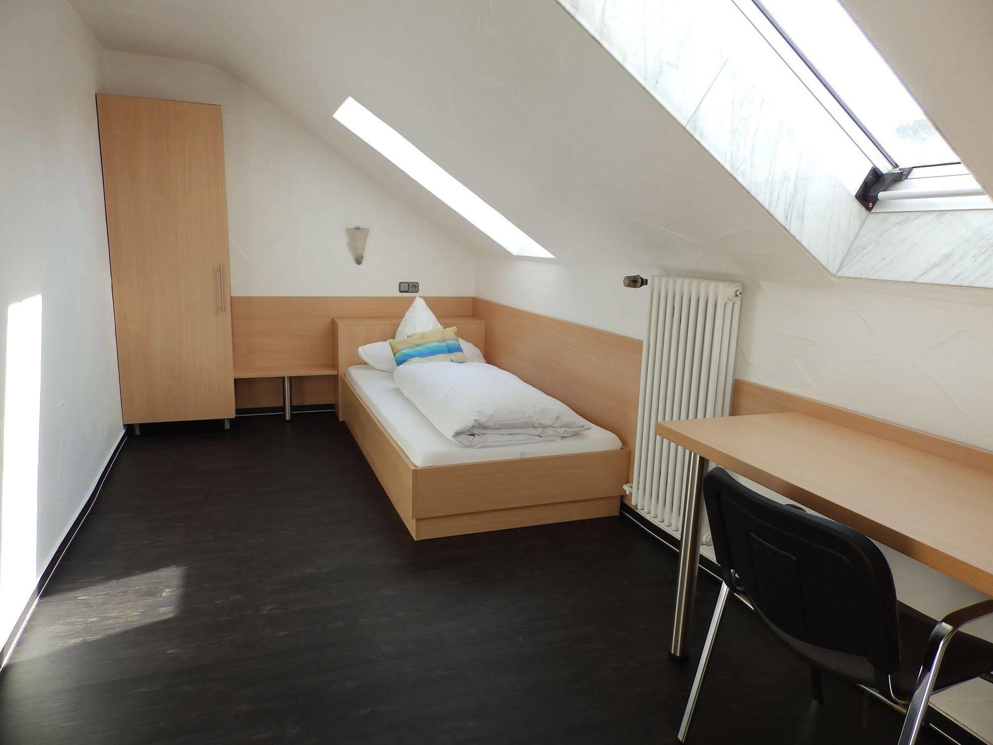 H41 Inn Hotel Garni Freiburg (Adults Only) Gundelfingen  Dış mekan fotoğraf