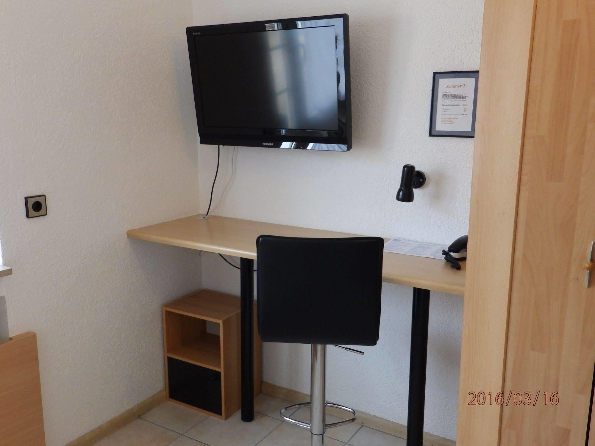 H41 Inn Hotel Garni Freiburg (Adults Only) Gundelfingen  Dış mekan fotoğraf