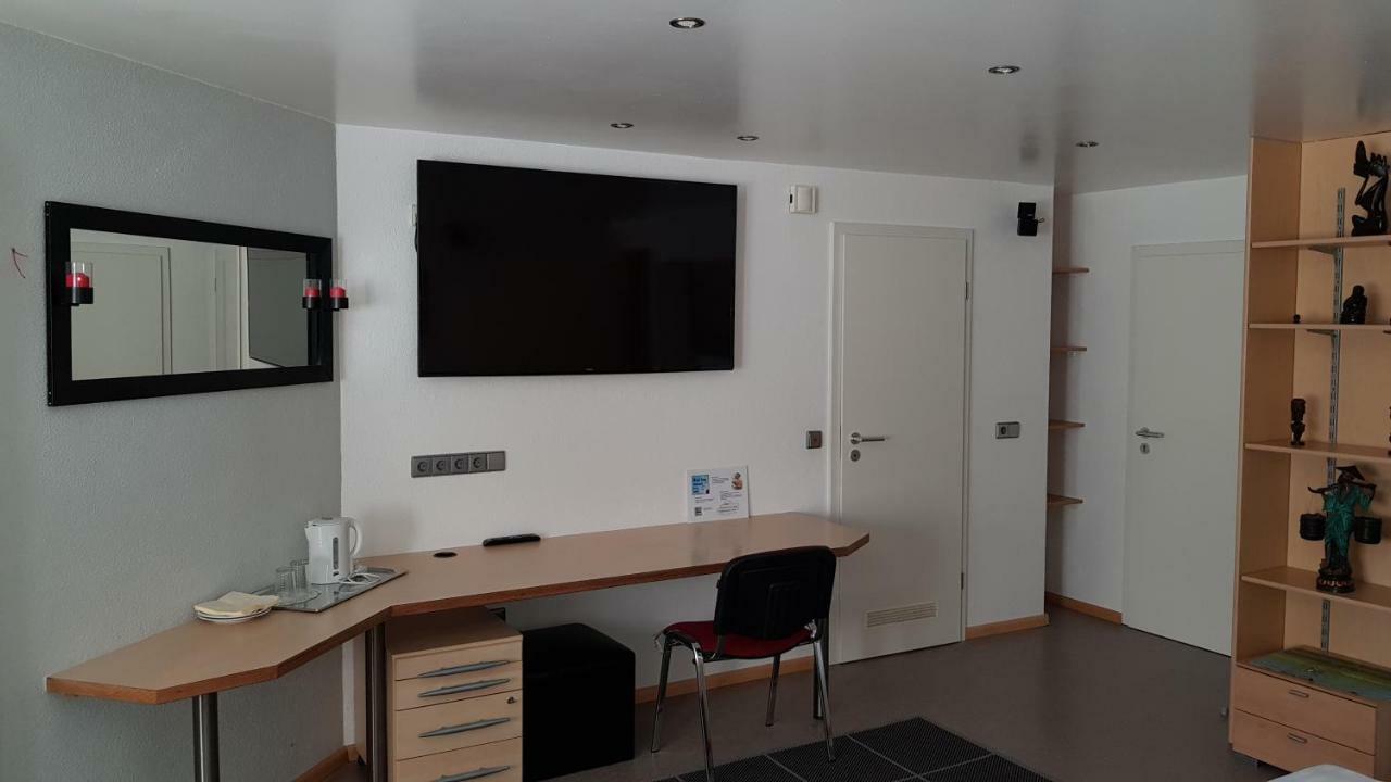 H41 Inn Hotel Garni Freiburg (Adults Only) Gundelfingen  Dış mekan fotoğraf